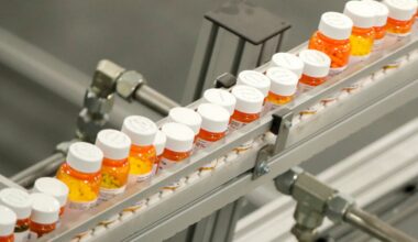 Medicare Part D prescription drug plans options are shrinking. Here's what to know