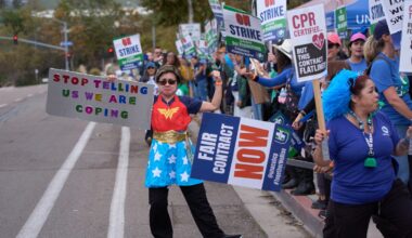 31,000 Kaiser Permanente nurses strike for better wages and staffing