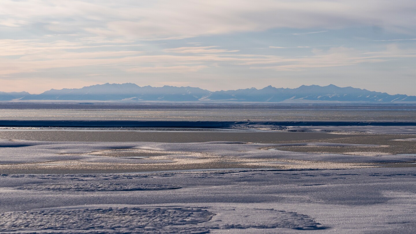 Trump administration OKs oil and gas drilling in Alaska wildlife refuge