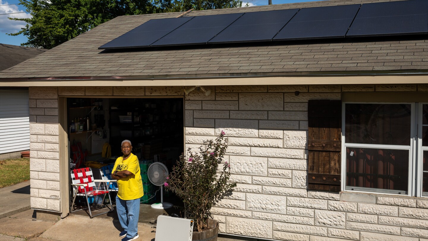 Houston 'hub homes' program gave neighbors resilient power. Then EPA canceled Solar For All