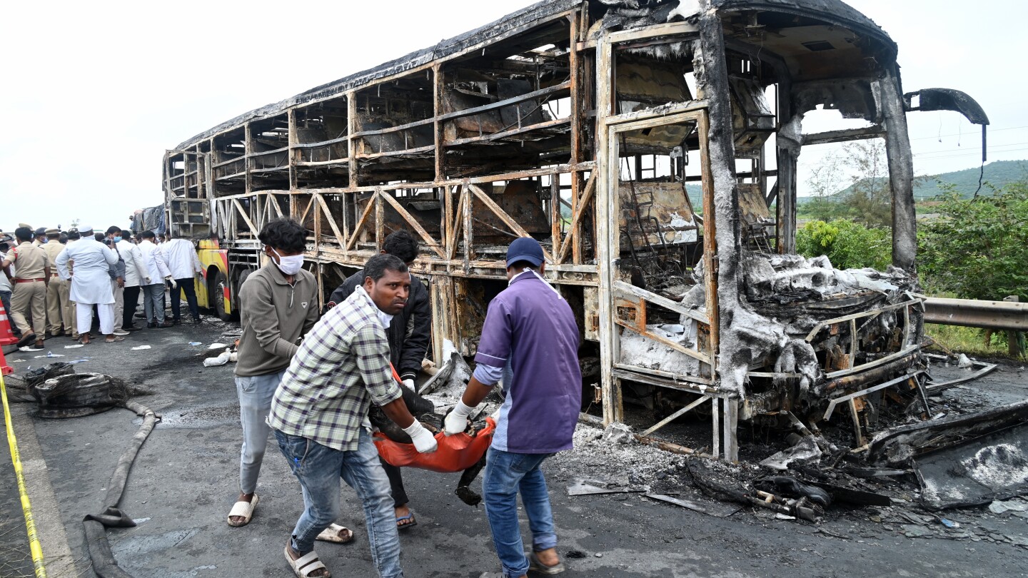 Bus fire kills at least 25 in southern India's Andhra Pradesh state