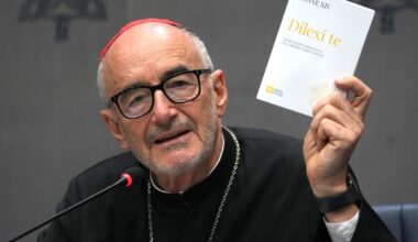 Pope Leo XIV criticizes wealthy elite's bubble of comfort and luxury