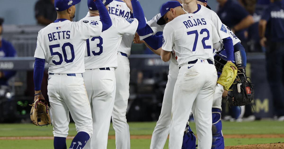 Letters: Dodgers suddenly a formidable facsimile of themselves
