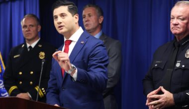 Judge rules top federal prosecutor in L.A. is 'unlawfully serving'