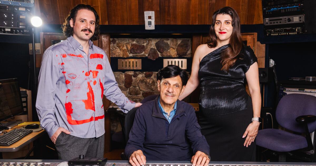 'Tehrangles Vice' collects 12 Iranian diaspora tracks made in L.A.