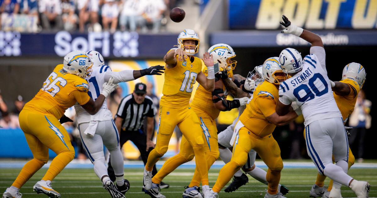 Chargers trampled by leading rusher Jonathan Taylor in loss to Colts