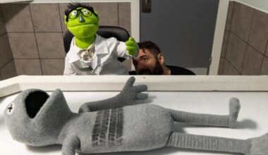 Puppets are kidnappers and murderers in one of L.A.'s best escape rooms