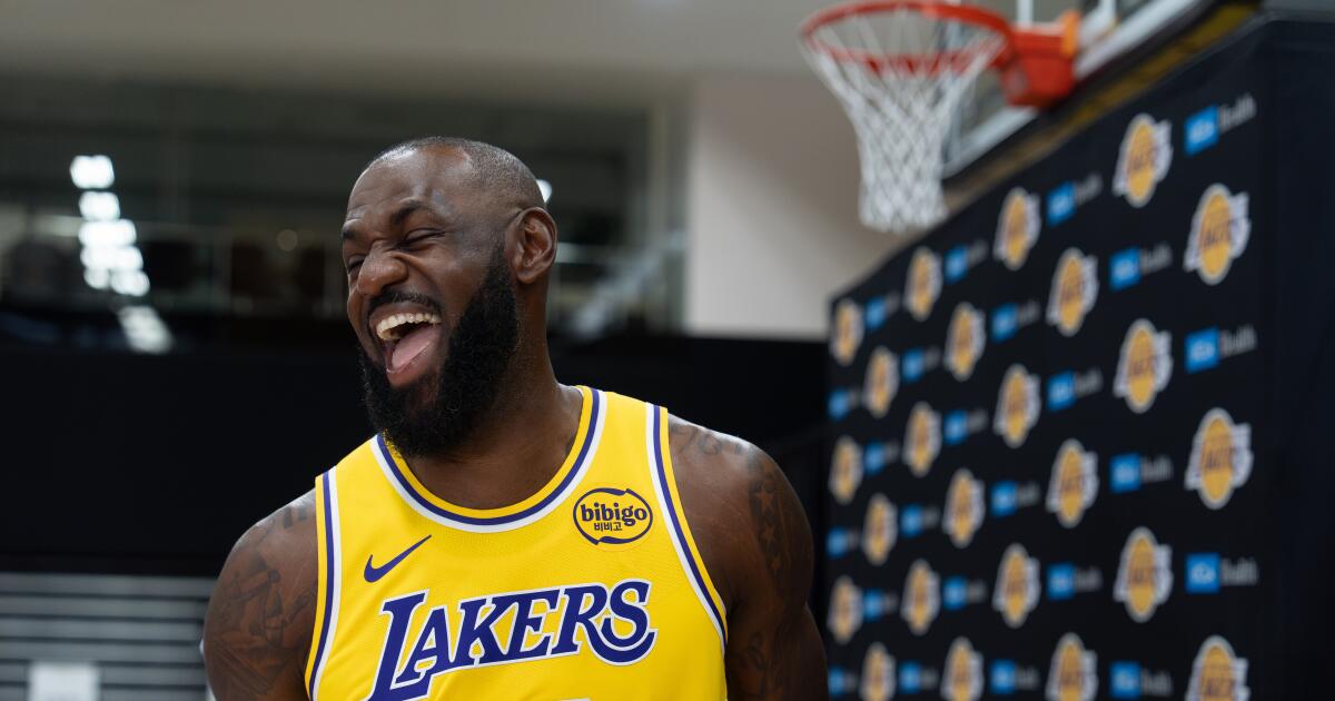 Fan sues LeBron James for 'deception' after 'Second Decision' tease