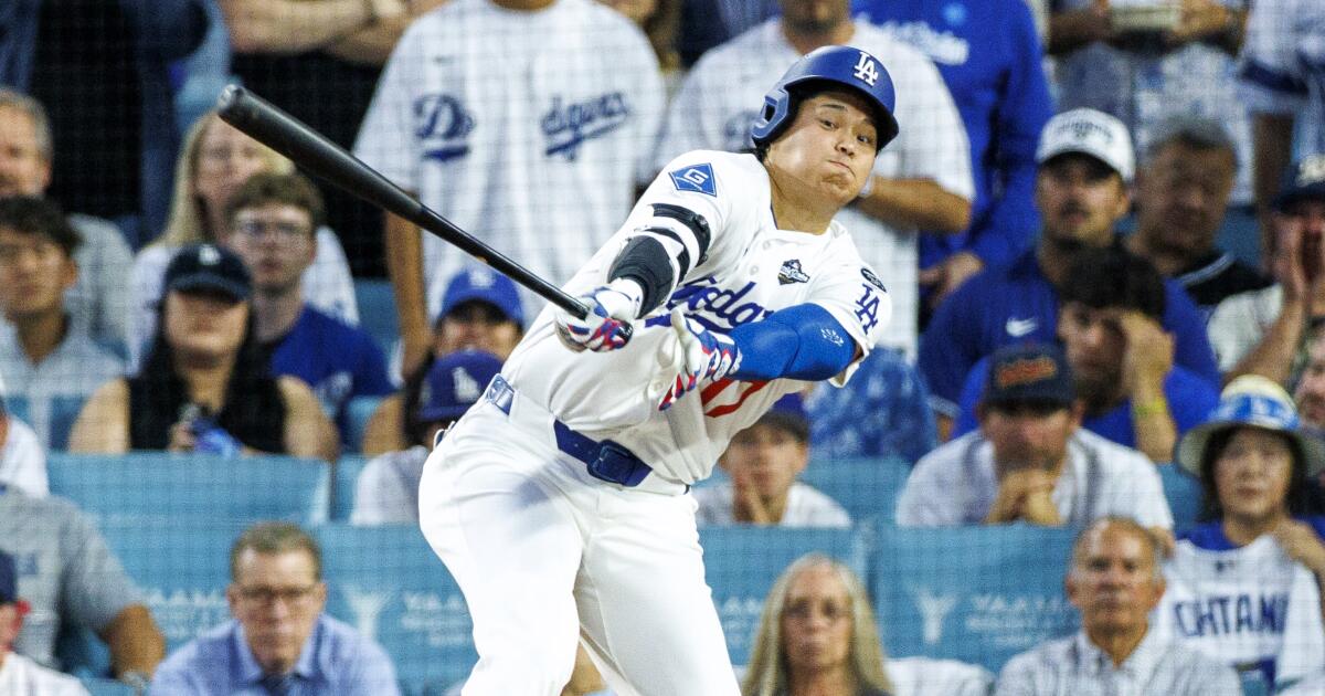 Dave Roberts challenges Dodgers batters for World Series Game 6