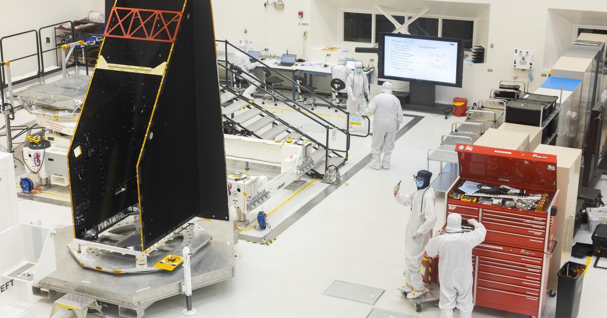 California's Jet Propulsion Laboratory braces for layoffs as federal budget battle drags on