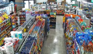 Phoenix police ask for help identifying suspects in 7th Street robbery