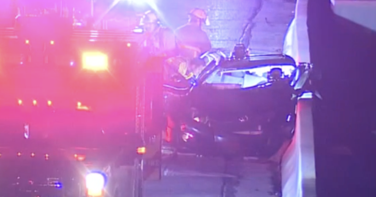 Deadly crash shuts down portion of westbound I-10 near downtown Phoenix