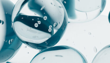 Strange State of Water Seems to Be Both Solid And Liquid at The Same Time : ScienceAlert
