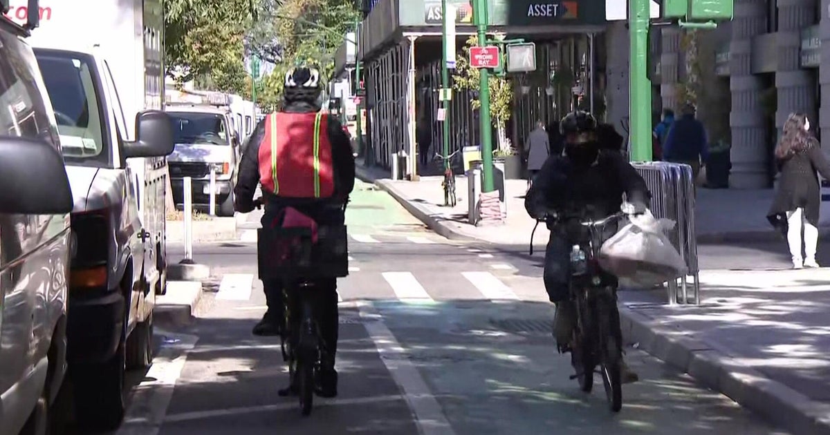 NYC launches 15 mph speed limit for e-bikes citywide. Here's what to know about enforcement.