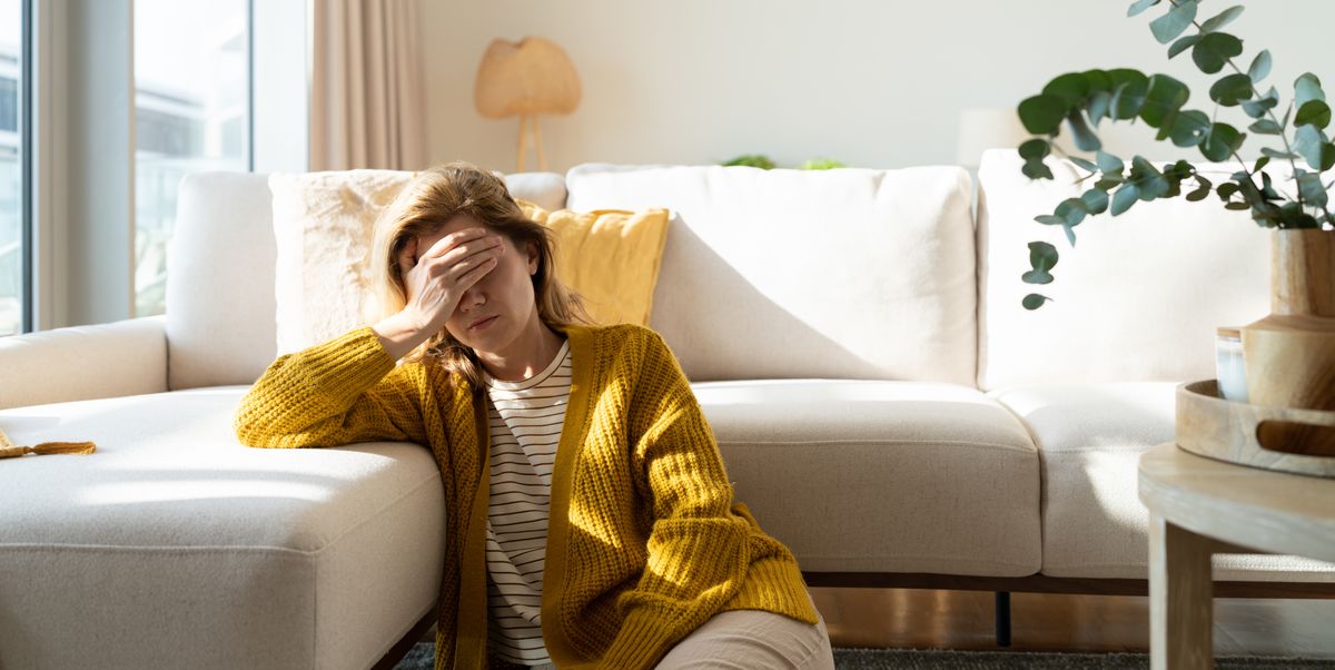 5 Vitamin D Deficiency Symptoms, According to Science