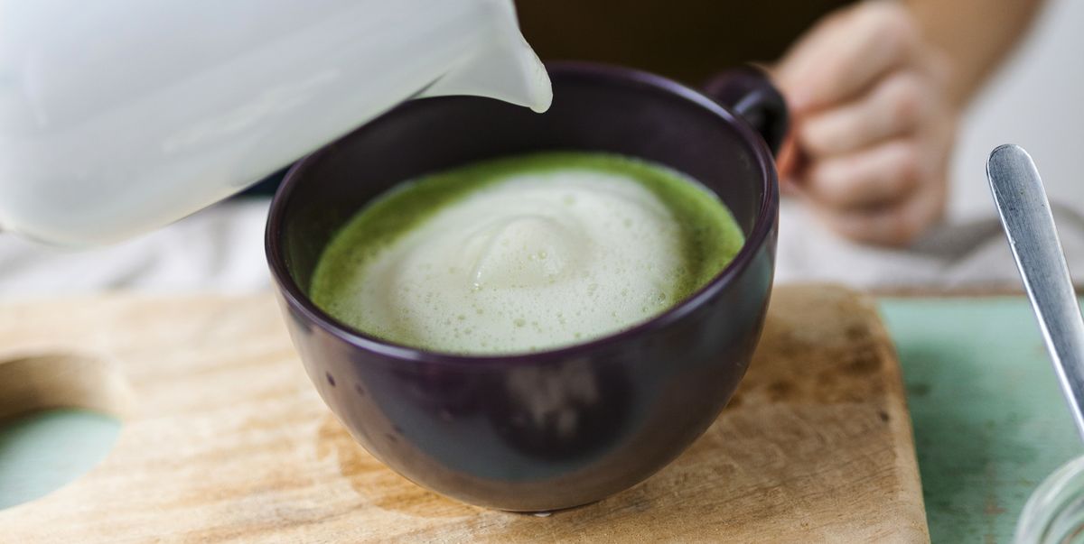 I Drank Matcha Every Day for a Week and Here’s What Happened