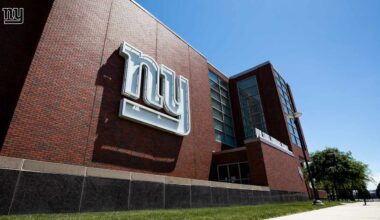 New York Giants welcome Julia Koch & her family