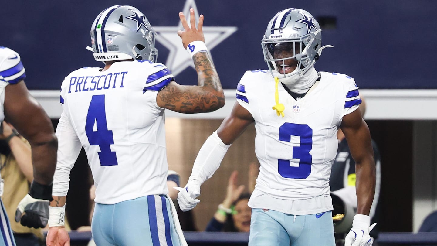 Cowboys keep playoff hopes alive, but odds still aren’t in their favor