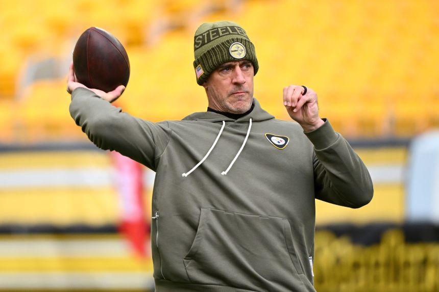 Aaron Rodgers' wrist is the talk of Steel City.