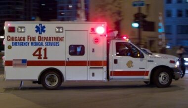 Man found dead with head trauma in Chicago apartment