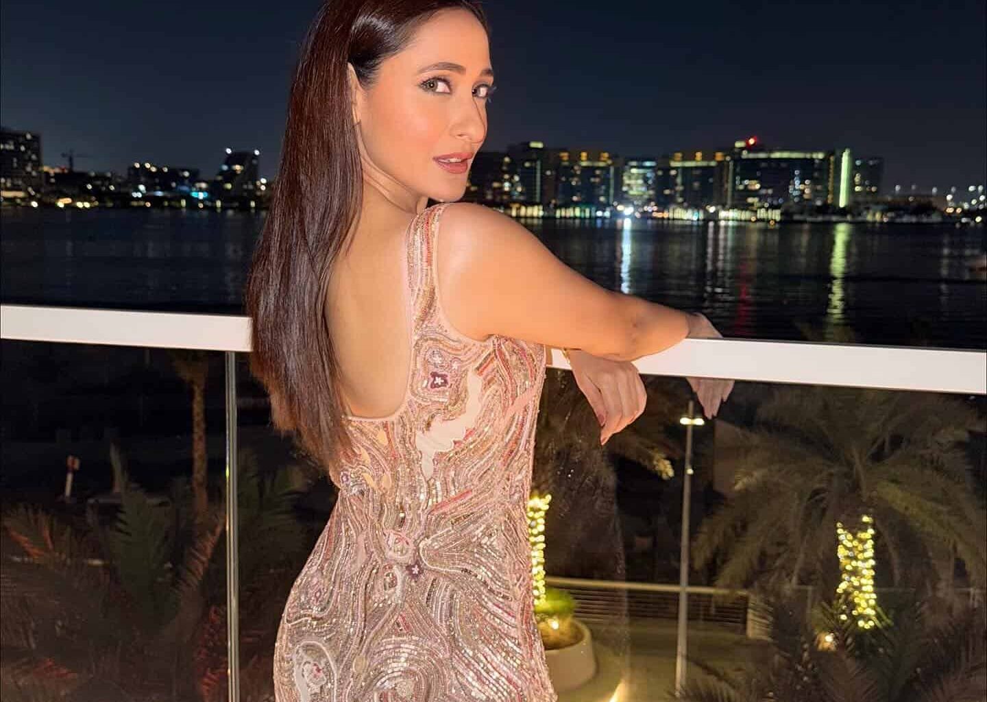Pragya Jaiswal Lights Up Abu Dhabi With Glam