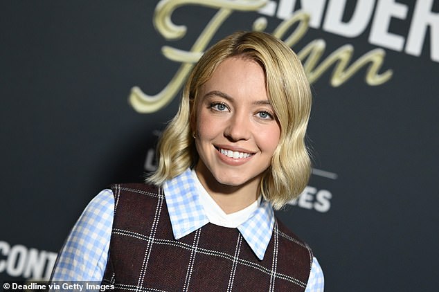 Sydney completed her look with a pair of pointed red heels as her blonde hair was styled with subtle curls