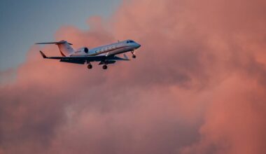 FAA limits most private jets at major airports