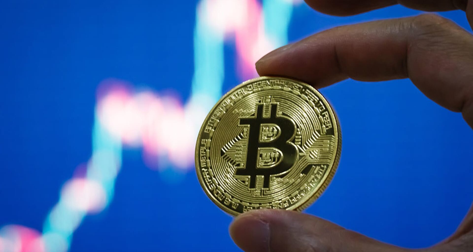 Blackrock's iShares bitcoin fund sees record exodus as crypto heads for worst month since 2022