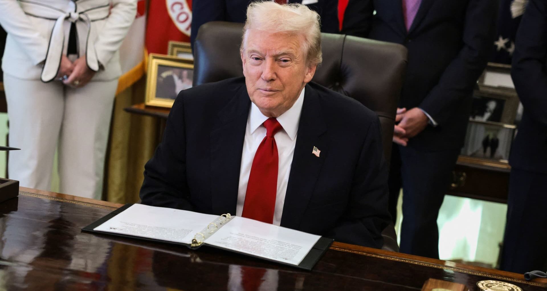 Trump, Eli Lilly, Novo Nordisk unveil deals to cut obesity drug prices