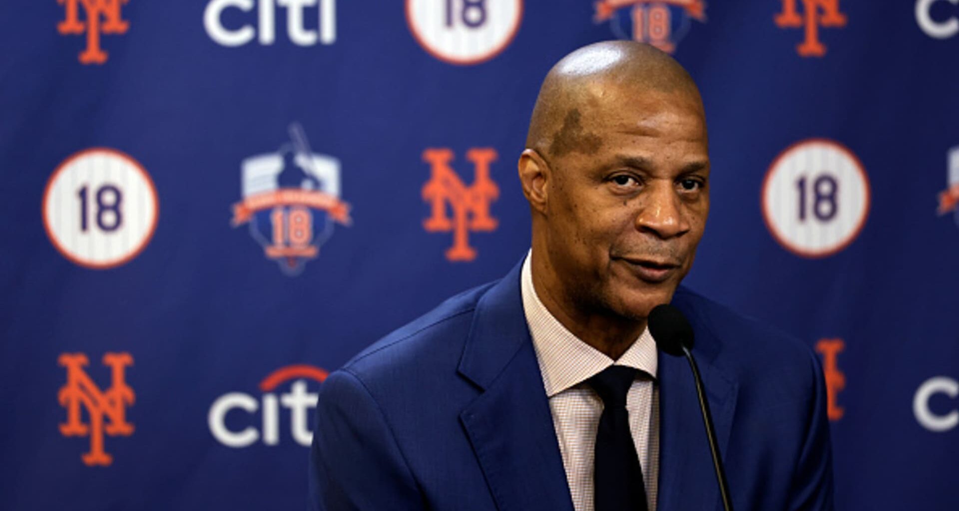 Trump pardons baseball star Darryl Strawberry over tax evasion