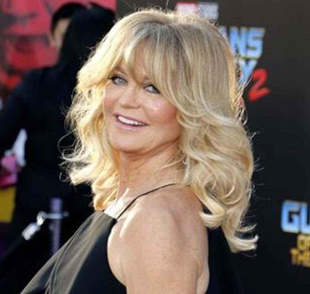 Oliver Hudson Shares Sweet Way Goldie Hawn Is Spending 80th Birthday - E! News