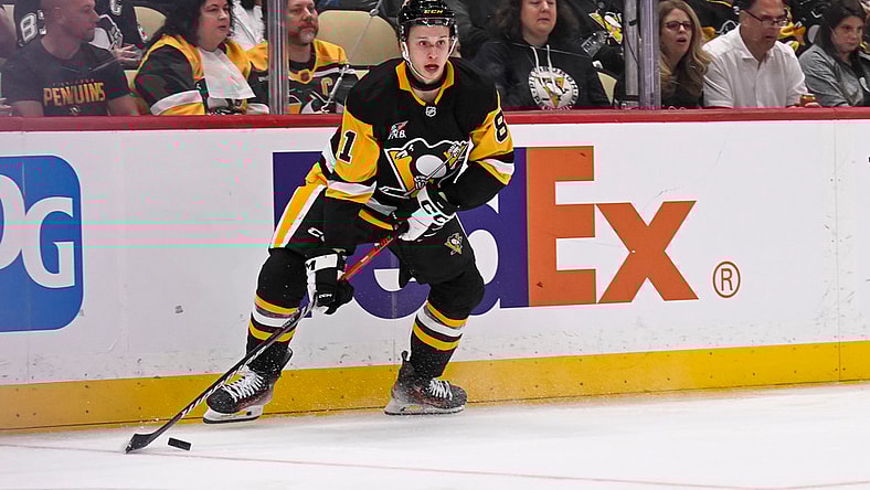 Pittsburgh Penguins Ben Kindel. NHL trade talk and news, too.
