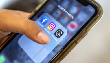 Meta sets date to remove Australians under 16 from Instagram, Facebook | Social Media News