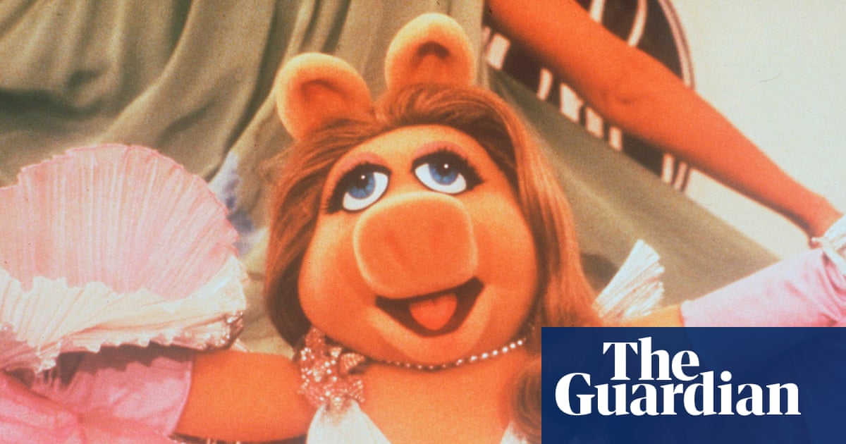 Miss Piggy movie on way from Jennifer Lawrence, Emma Stone and Cole Escola | The Muppets