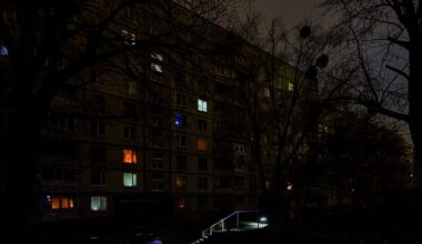 Kyiv targets Russia’s energy supply after massive attack on Ukraine power grid – POLITICO