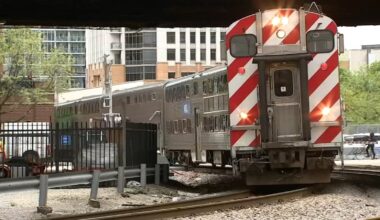 CTA and Metra approve budgets with no fare increases for Chicago train and bus public transit services