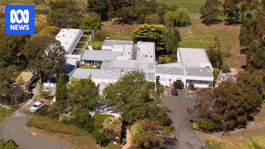 Tasmanian private mental health service The Hobart Clinic reopens after 17-day closure