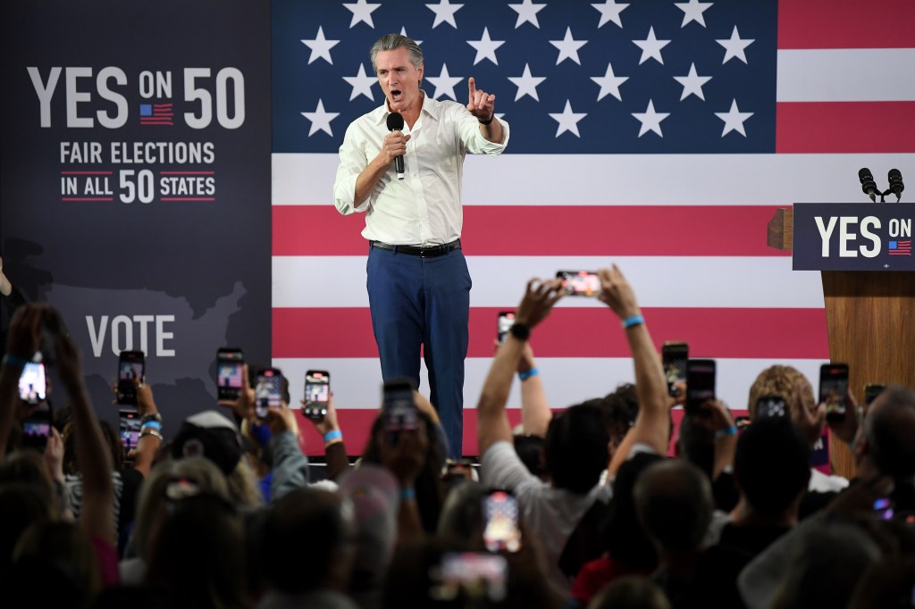 Gov. Newsom rallies supporters in LA for Prop 50 ahead of Election Day – Daily News