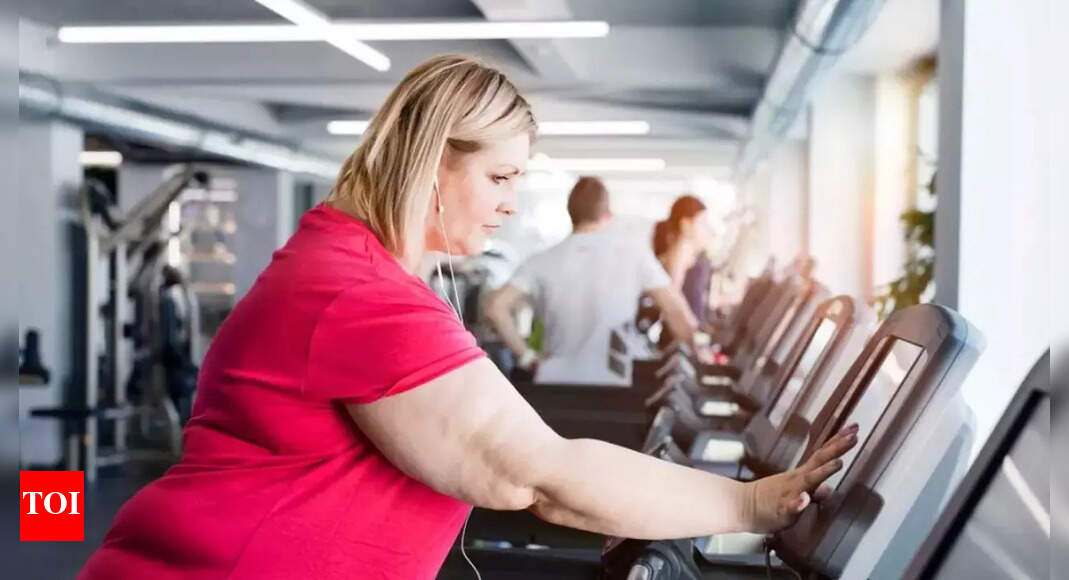 Lose 50 kg in 3 months, win a Porsche? Chinese gym's viral weight-loss challenge sparks debate online