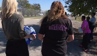 2 Tarrant County mayors team-up to fight hunger during government shutdown