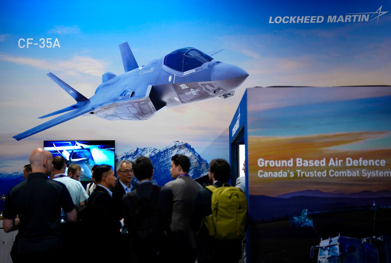 A picture of a big jet 