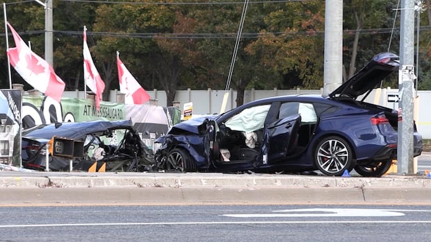 Body of 2nd victim in fatal Brampton crash only discovered once car was in Peel police impound lot