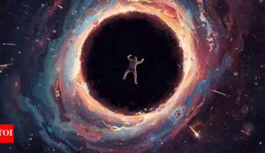 If you fell into a black hole, would you survive? What new research says about spaghettification |