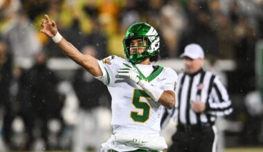 Oregon saves CFP hopes, escapes Iowa on last-second field goal