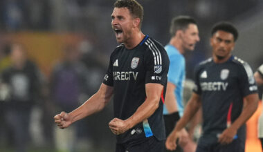 San Diego FC advances in MLS playoffs with dominant 4-0 win