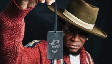 Hard-working comedian D.L. Hughley returning to San Antonio this weekend