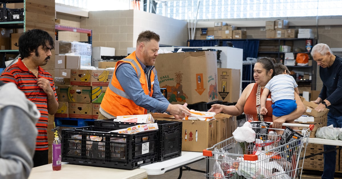 Dallas funds food assistance, help for SNAP recipients as government shutdown nears end