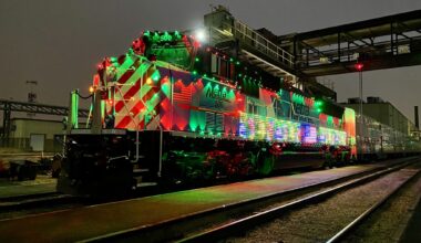 The Metra Holiday Train is back—our guide to dates, schedule and tickets