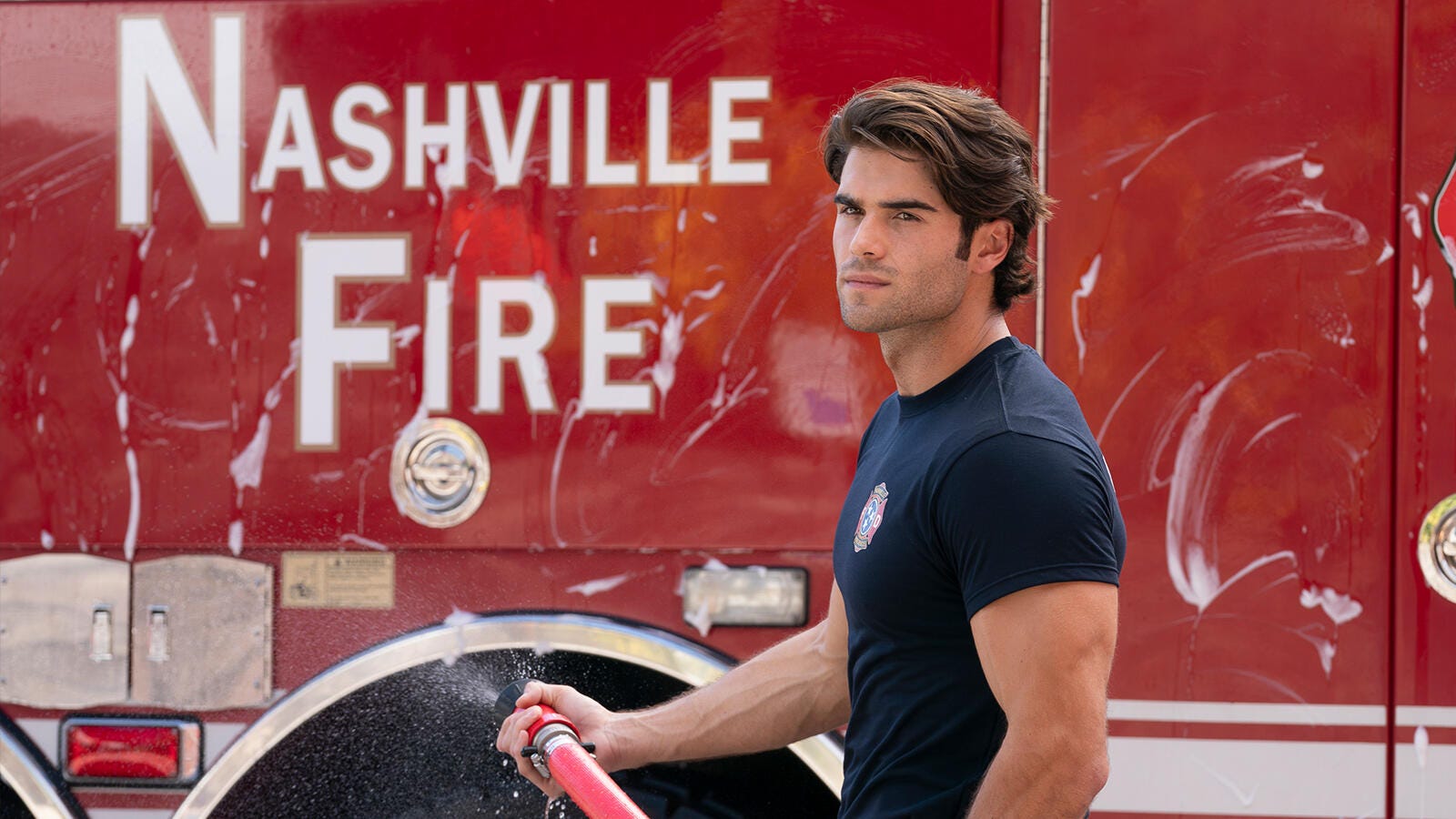 9-1-1: Nashville's Boss Breaks Down the Fall Finale, Promises Big Crossovers Next Year