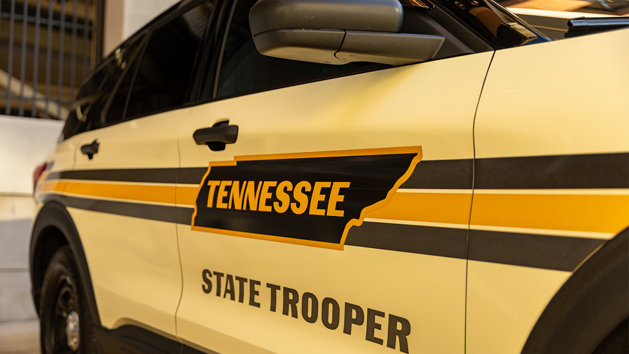 Tennessee police officer crashes with state trooper during VP Vance's motorcade